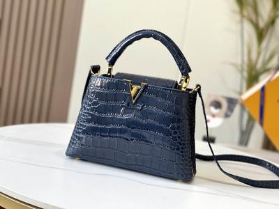 LV Handbags 651